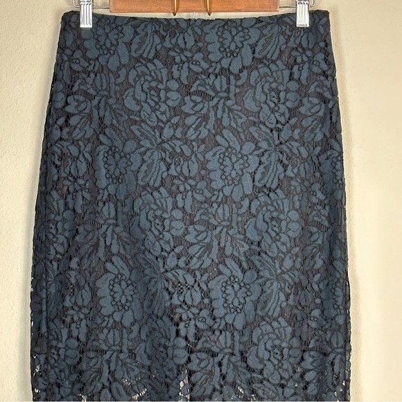 Banana Republic Factory Navy Black Lace Pencil Skirt 2 - Picture 2 of 8